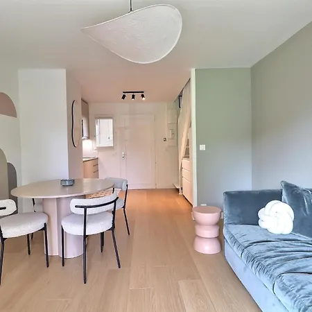 Duplex Familial 2 Chambres Avec Parking Prive Lejlighed